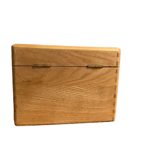 Vintage recipe box with rooster painting - Picture 9 of 10